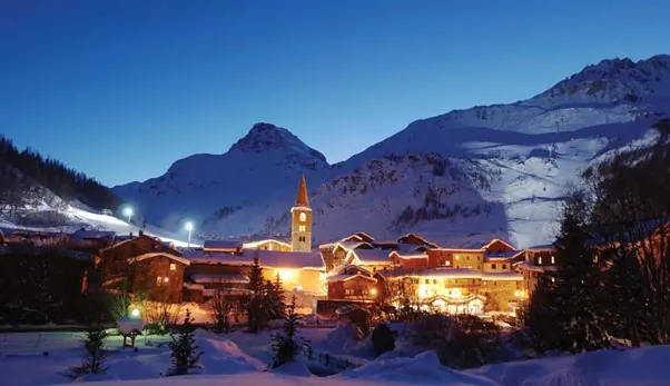 The snowy village of Val d'Isère at dusk
